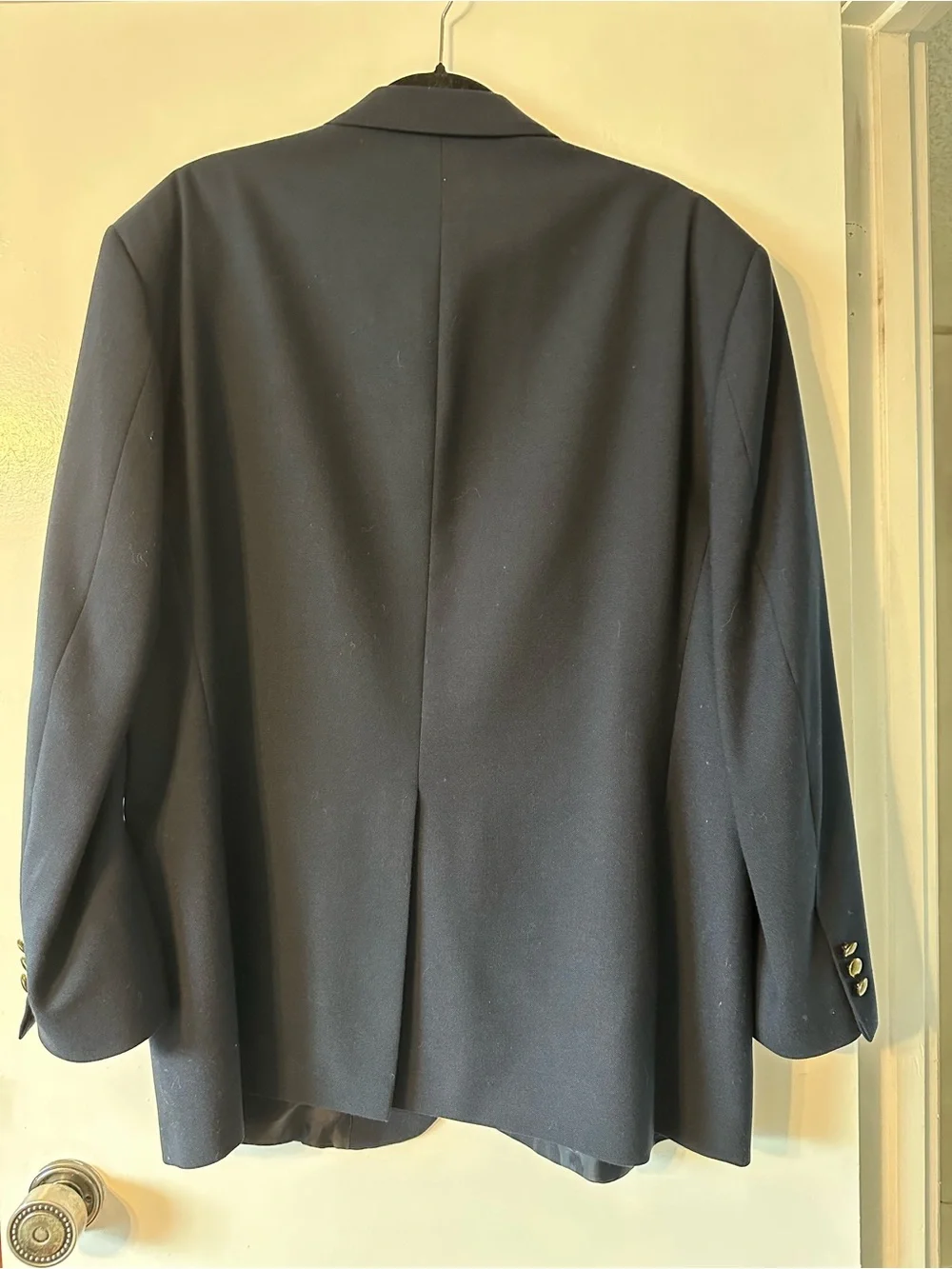 Geoffrey Beene men’s 46R navy wool blend blazer gold button